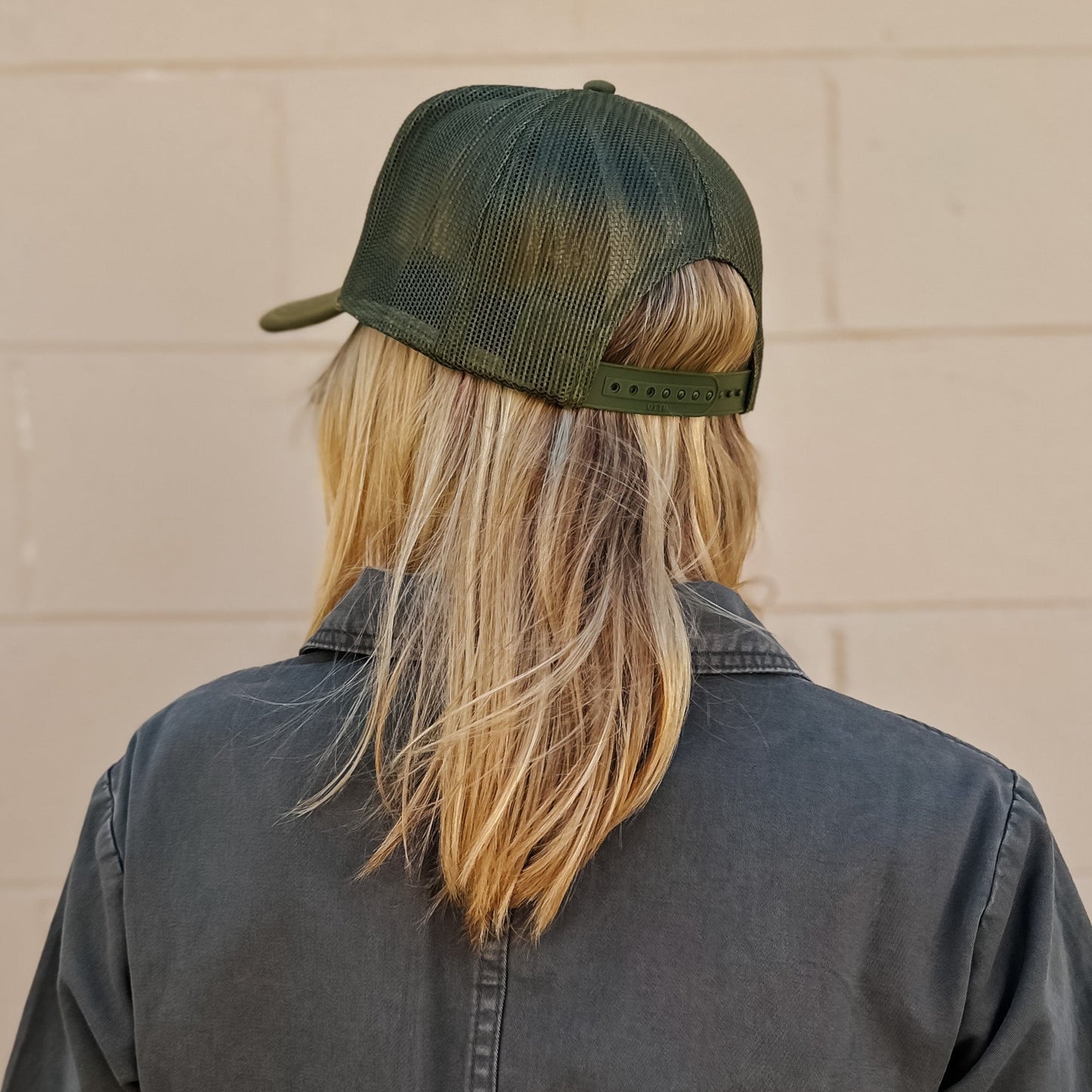 Santa Paula Lemon Trucker Hat